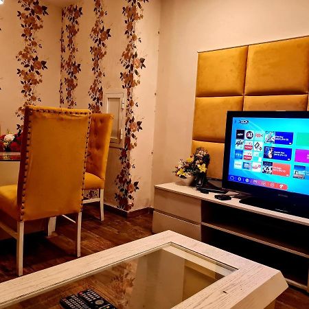Royal Residencia Centaurus Appartement Islamabad Buitenkant foto
