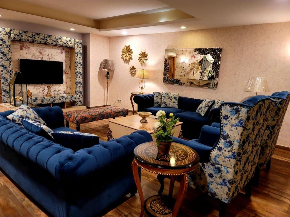 Royal Residencia Centaurus Appartement Islamabad Buitenkant foto