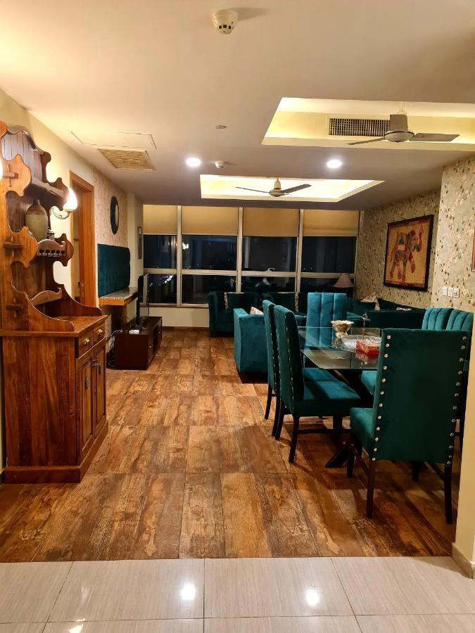 Royal Residencia Centaurus Appartement Islamabad Buitenkant foto