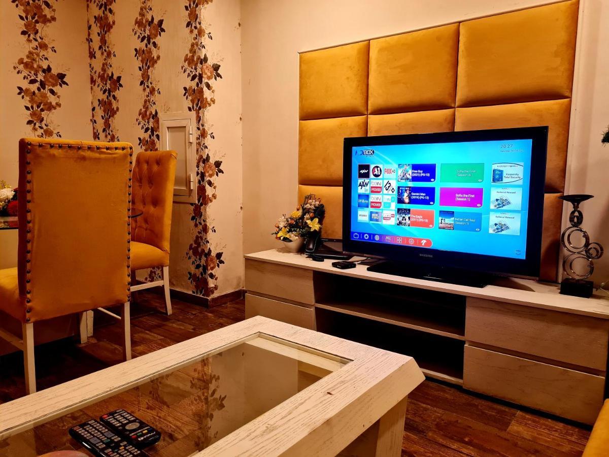 Royal Residencia Centaurus Appartement Islamabad Buitenkant foto