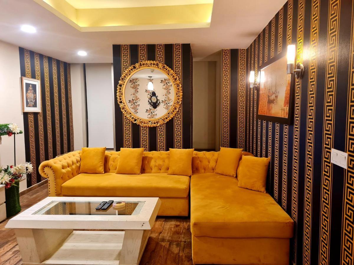 Royal Residencia Centaurus Appartement Islamabad Buitenkant foto