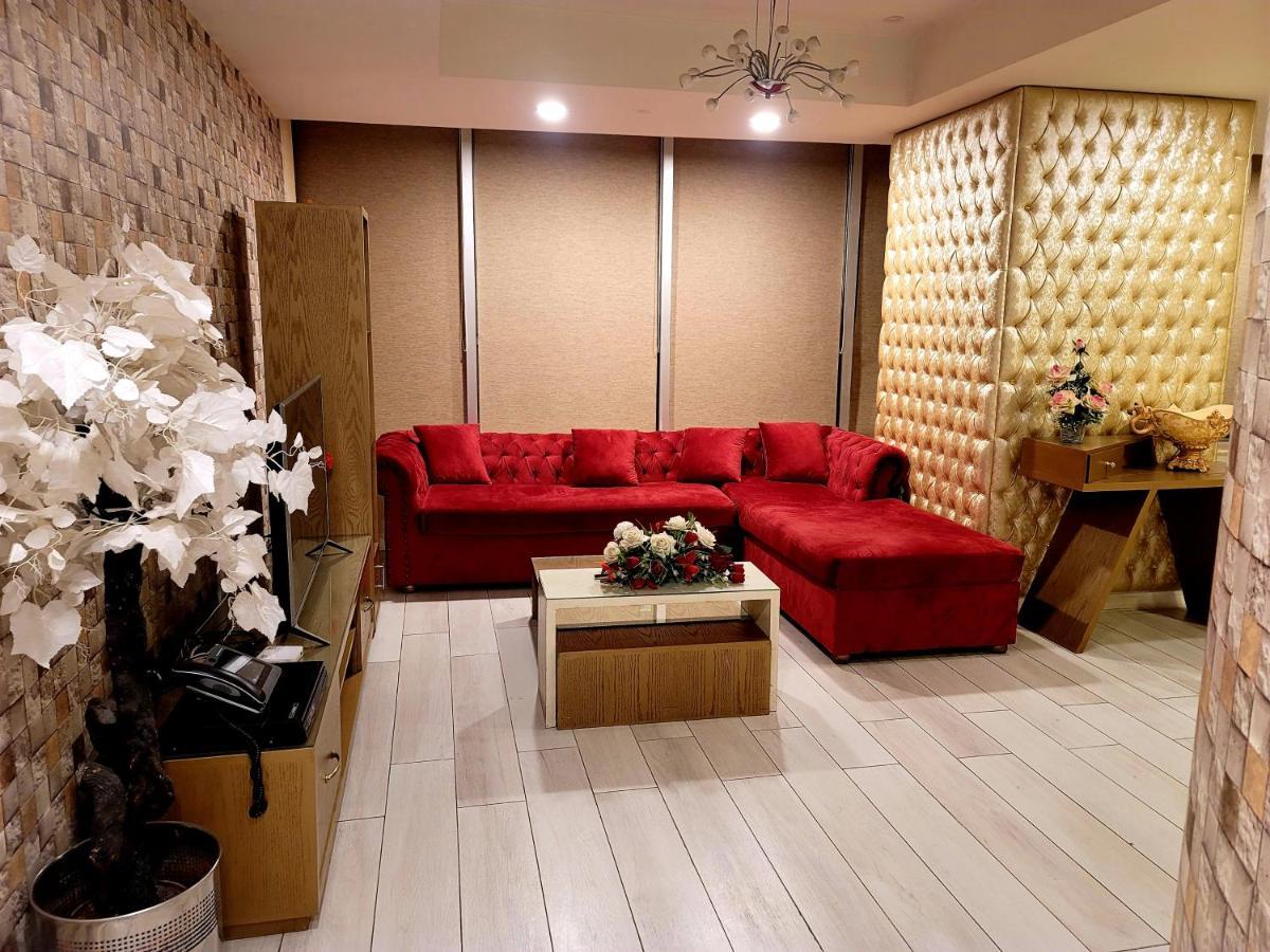 Royal Residencia Centaurus Appartement Islamabad Buitenkant foto