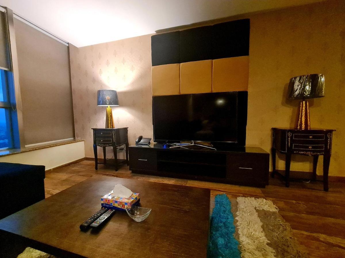 Royal Residencia Centaurus Appartement Islamabad Buitenkant foto