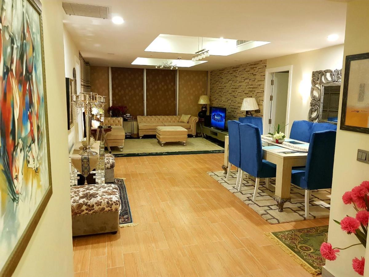 Royal Residencia Centaurus Appartement Islamabad Buitenkant foto