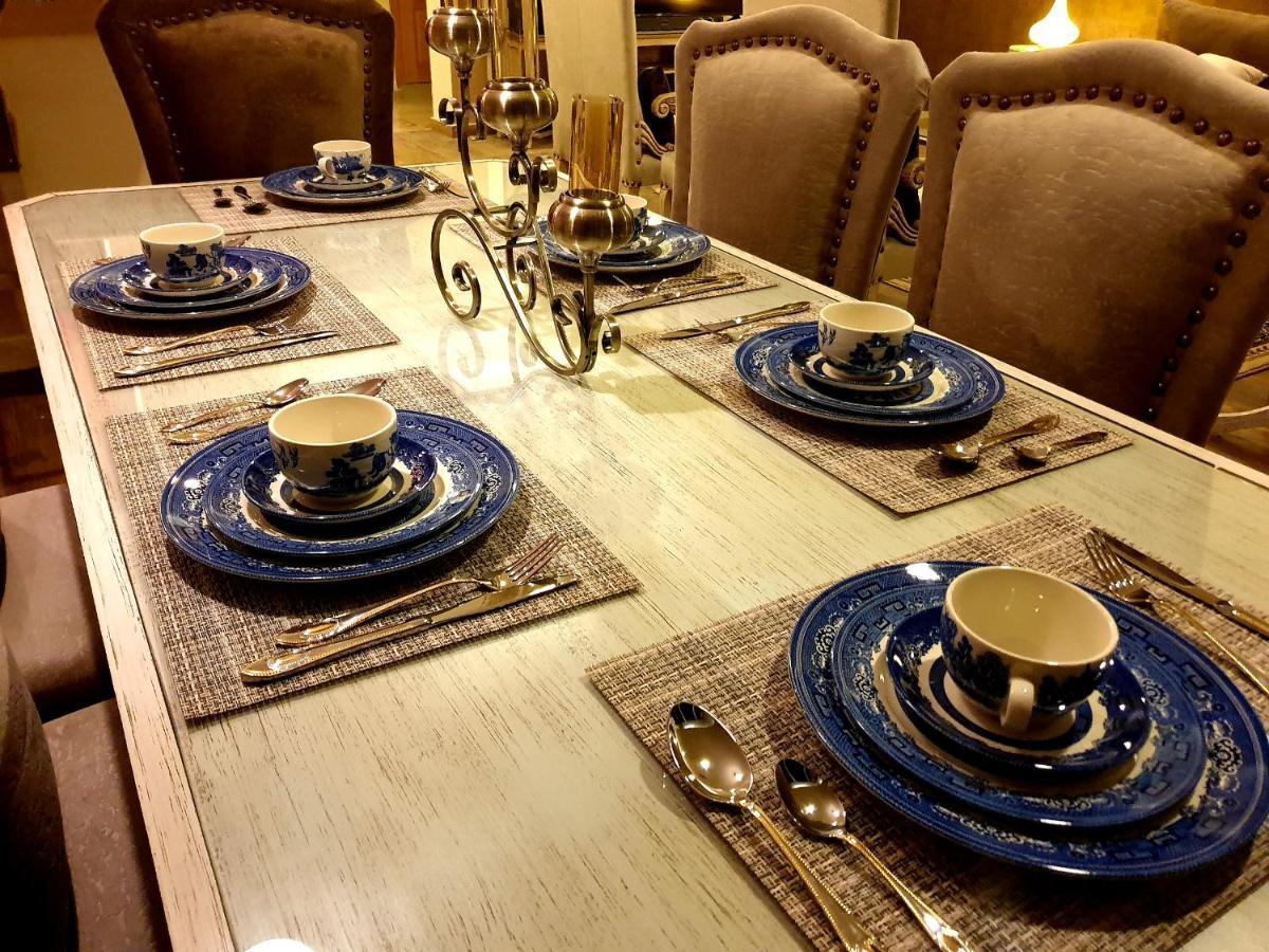 Royal Residencia Centaurus Appartement Islamabad Buitenkant foto